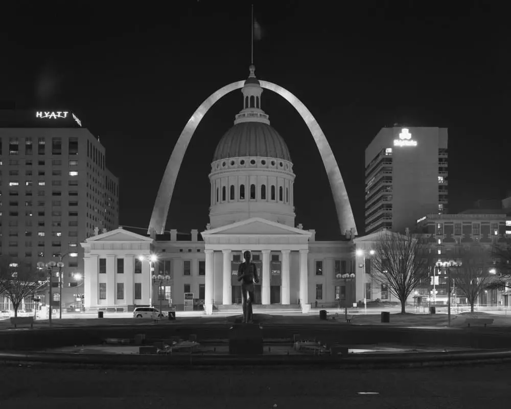 St Louis arch and old courthouse. St Louis, Mo - Tri-x 320 - 150mm lens