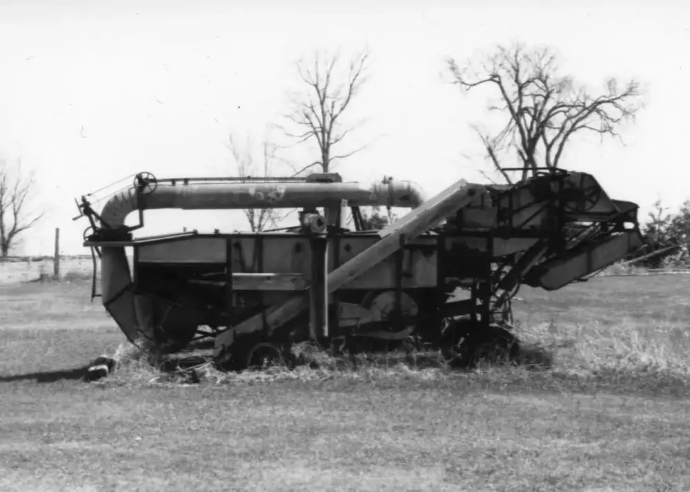Farm Machine, Ilford Pan F, ISO 50, Canon AE-1, 50 MM Lens, Chazy, NY