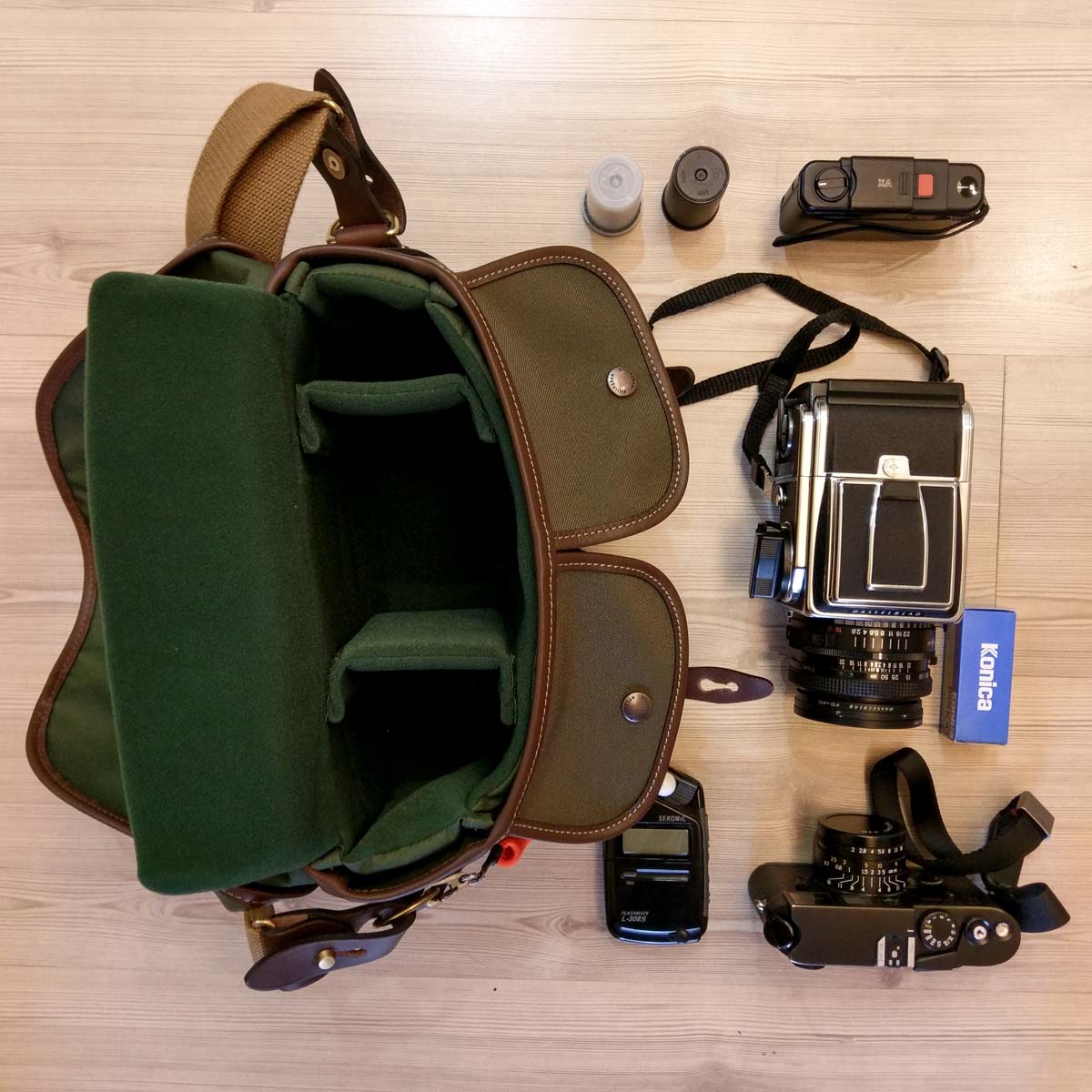 Bag review: the new Billingham Hadley Small Pro part one - EMULSIVE