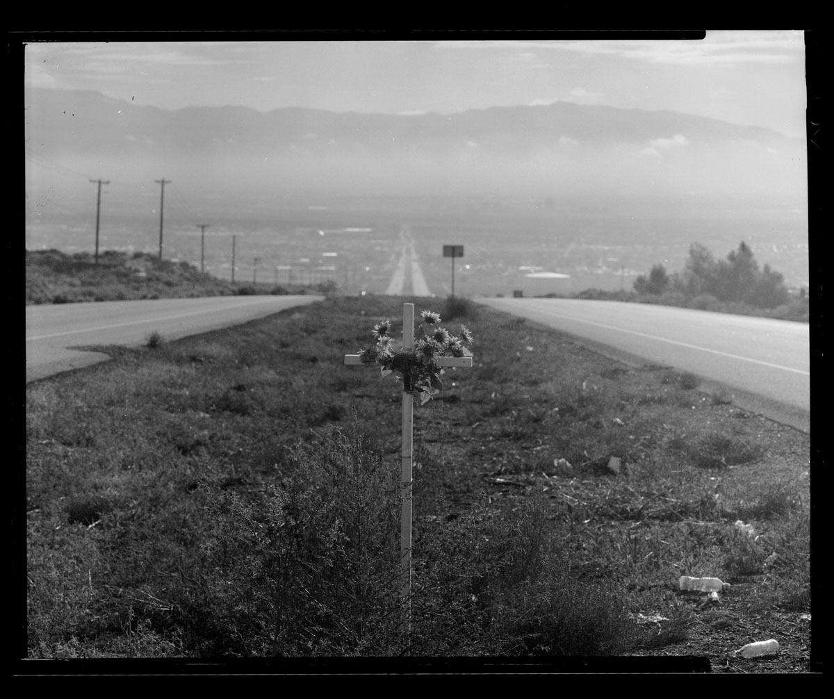 Kodak Verichrome Pan 100 - CAMERADACTYL 4x5 - Descanso on Route 66, coming into Albuquerque from the west_