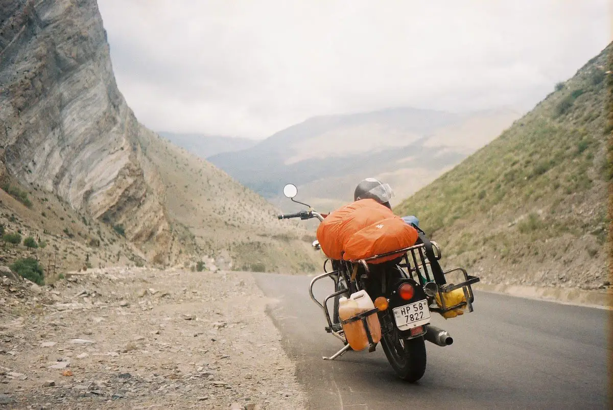 "Nothing to lose": my Indian road trip. Kodak Portra 400, Canon Canonet 28 - by Bernard Lim