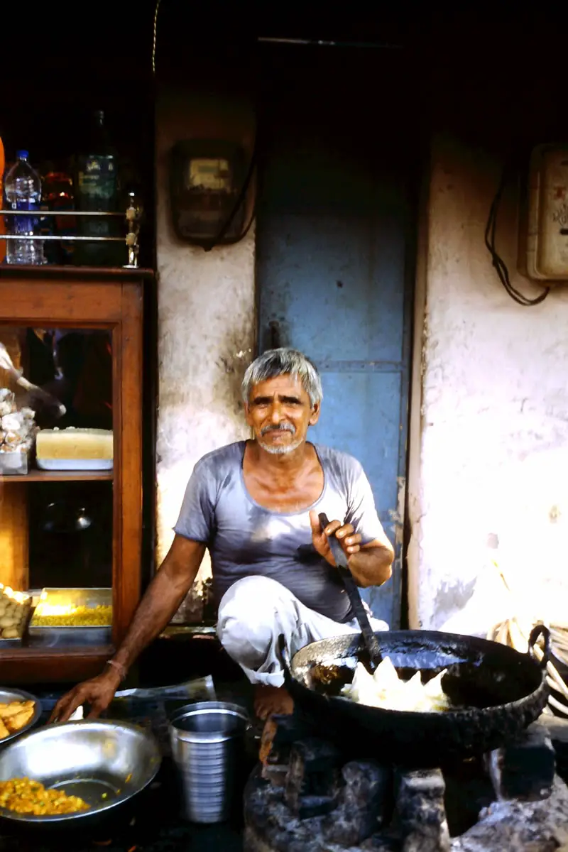 Kodak Ektar 100 - Jelle Vonk - Traveling with film, shooting in Rajasthan