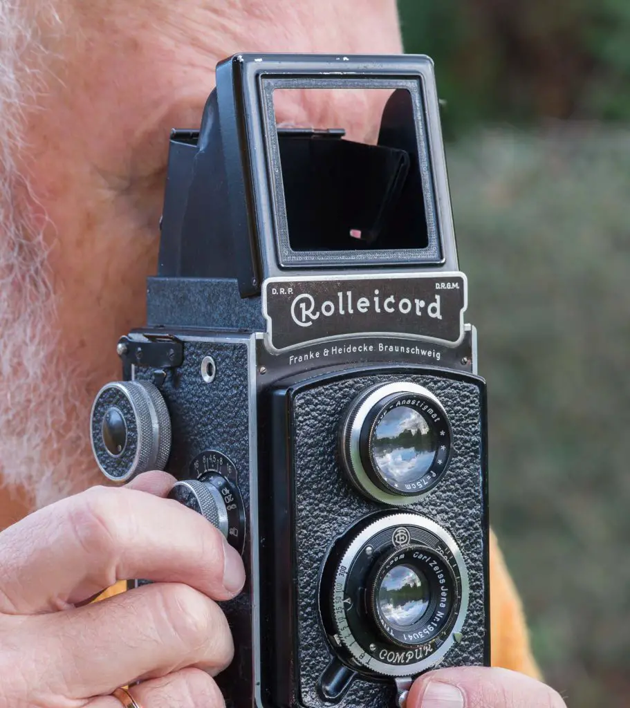Rolleicord being used as a rangefinder camera