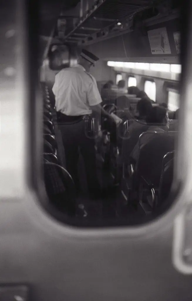 Following in Vivian Maier's footsteps - Conductor