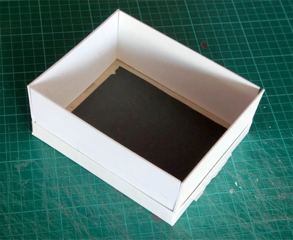 4x5 Pinhole build - Box sides in situ