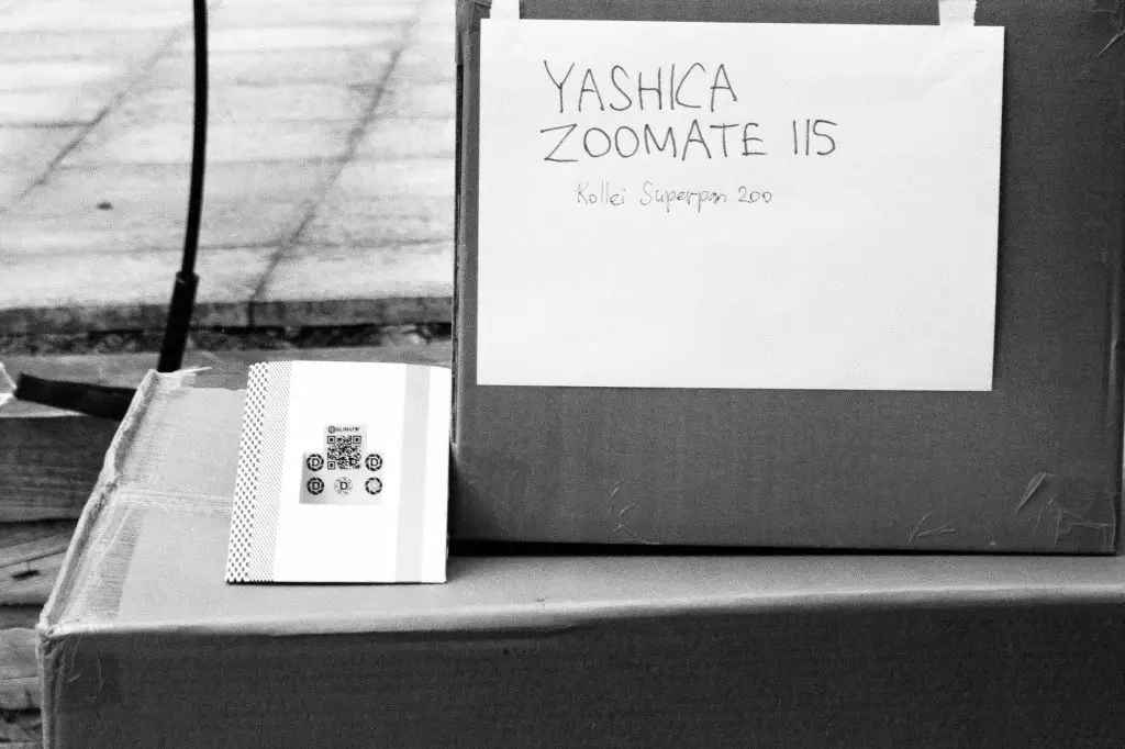 Yashica Zoomate 115 - Test Shot