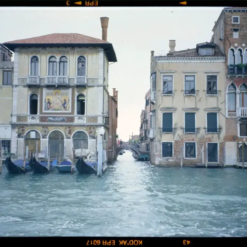 5 Frames With... Venice/Italy on Kodak EKTACHROME T64 (120 / EI 50 / Zeiss Ikon 518/2 Nettar) - by Raymond van Mil