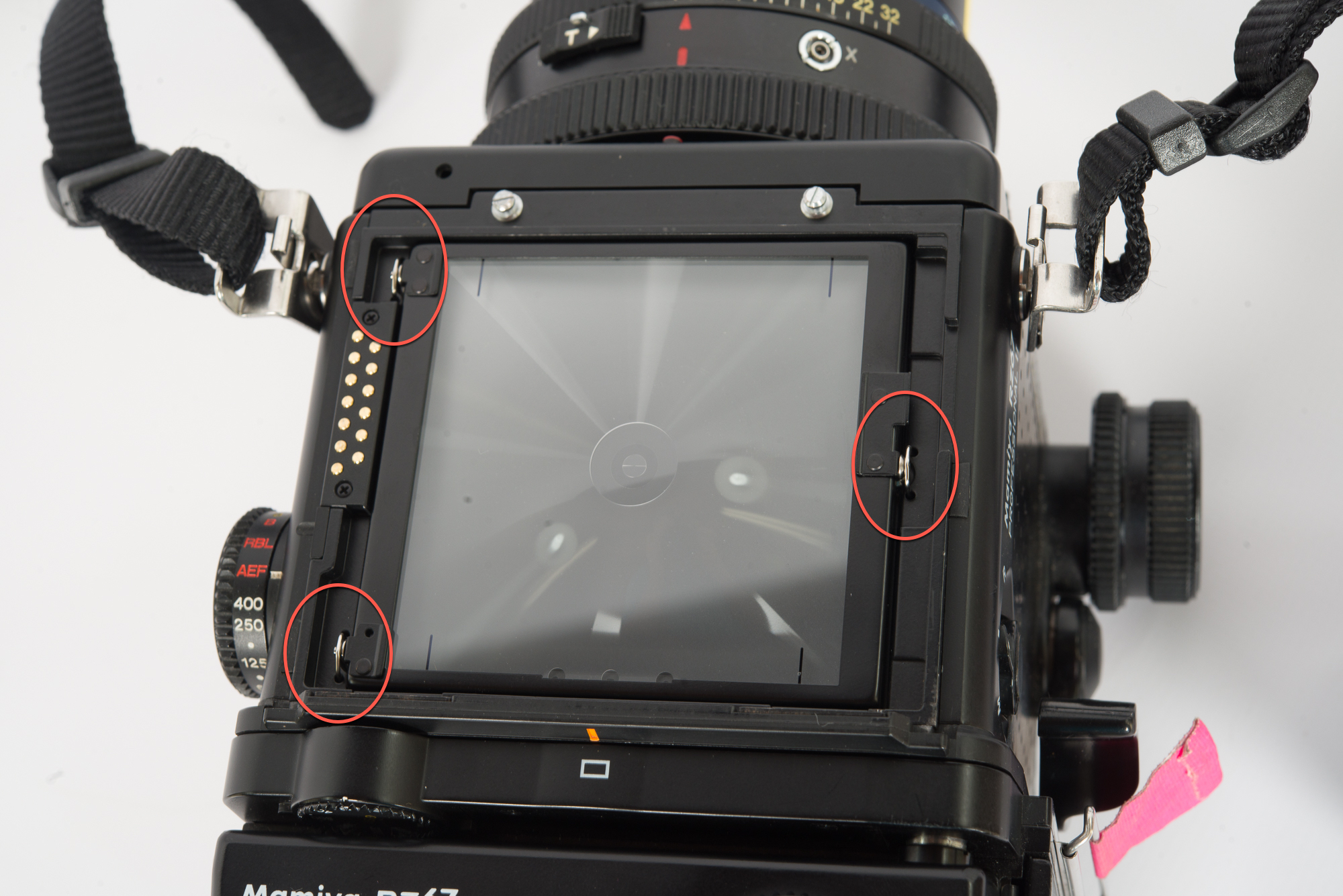 Mamiya RZ67 - focus screen mount