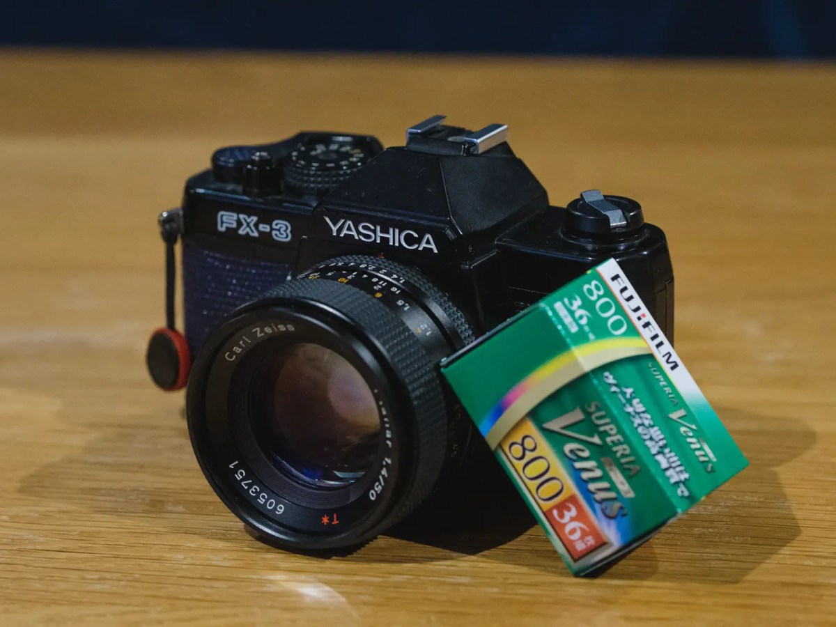 Gear - Yashica FX3 and Carl Zeiss Planar T* 50mm f/1.4 lens