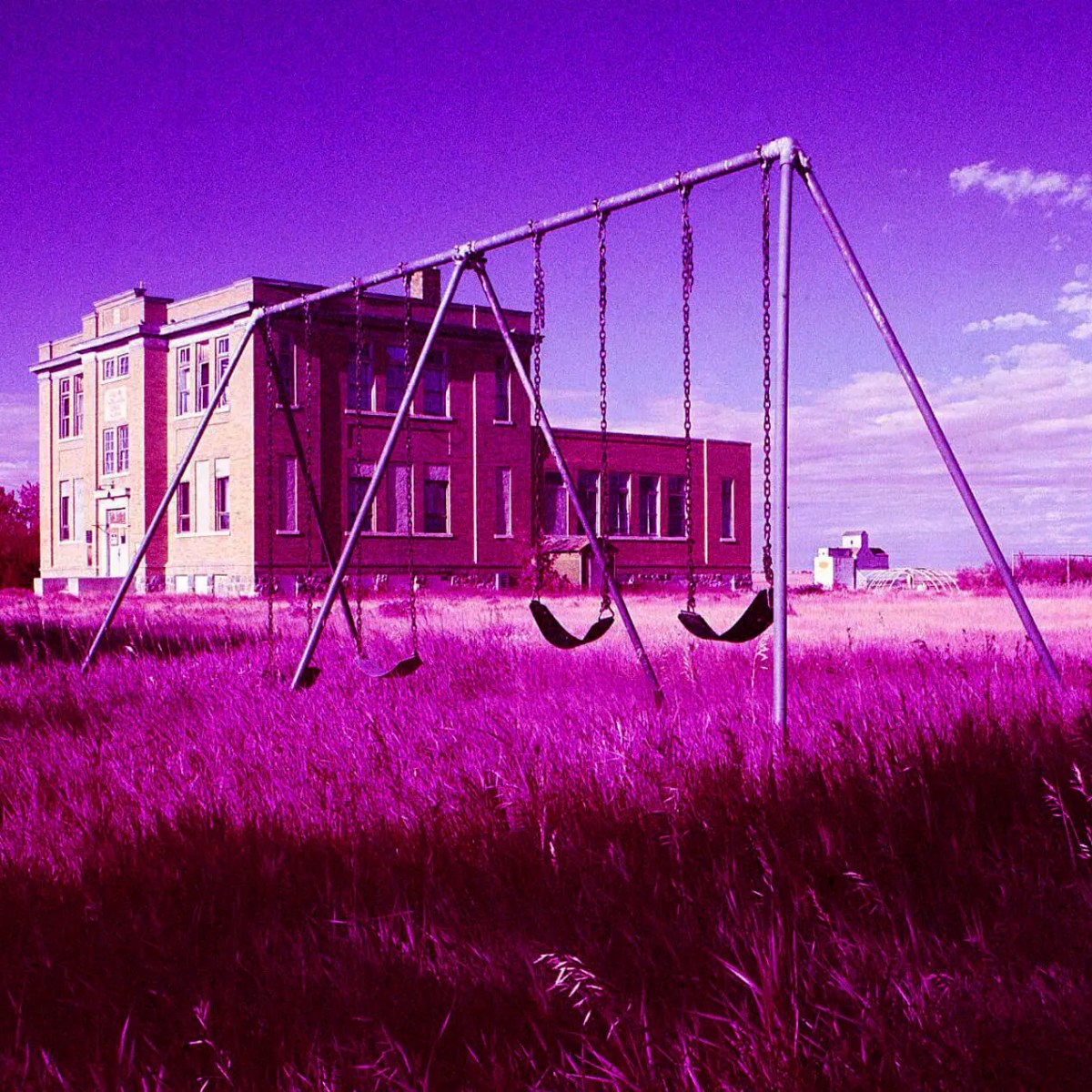 5 Frames... Of the Saskatchewan prairies on Kodak AEROCHROME III Infrared Film 1443 (120 Format - EI 400 - Mamiya C330 Professional S) - by Bob St-Cyr