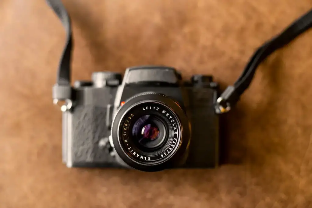 Leica R6 and 35mm f/2.8 Elmarit-R