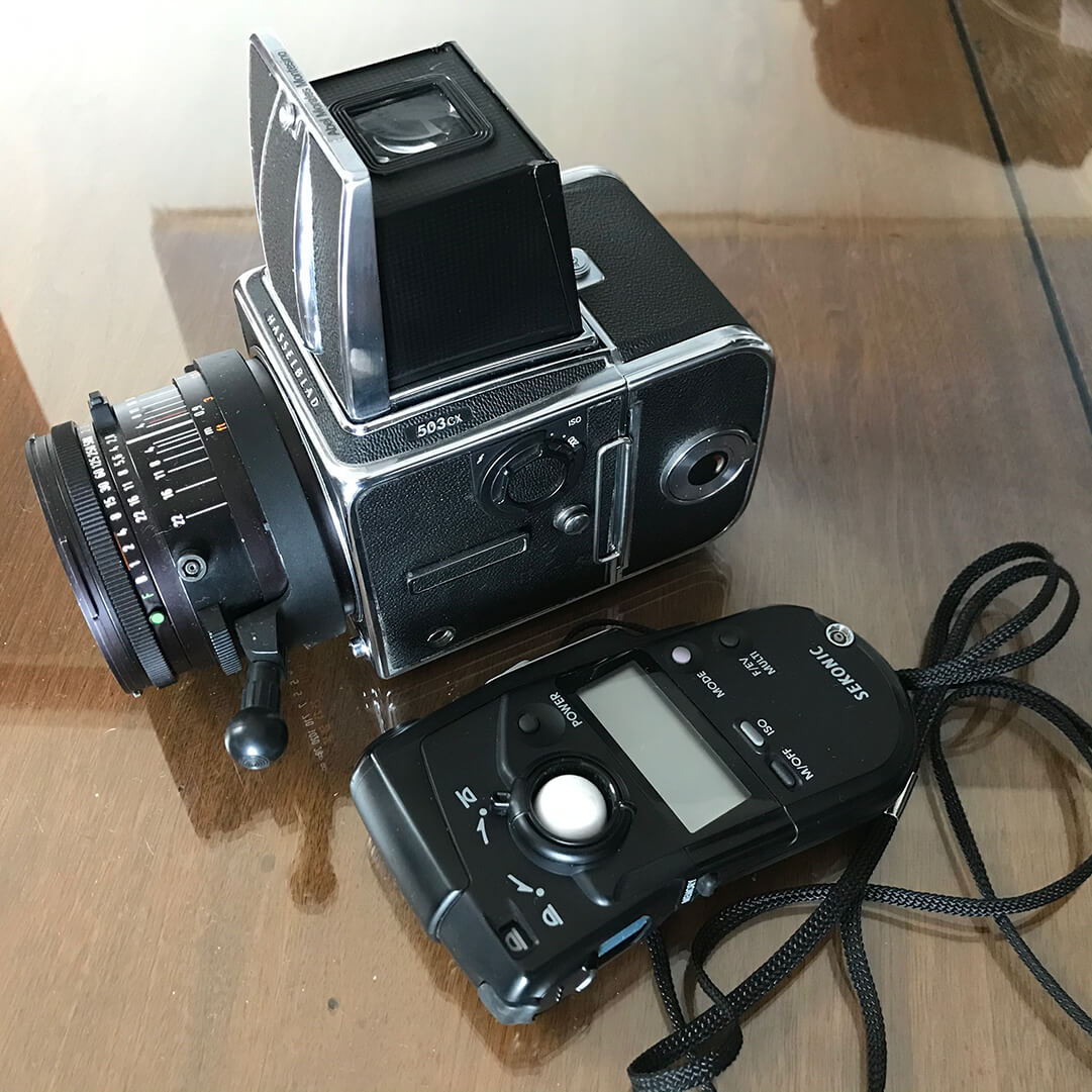 5 Frames Of the Circo Atayde Hermanos on Kodak T-MAX 400 (EI