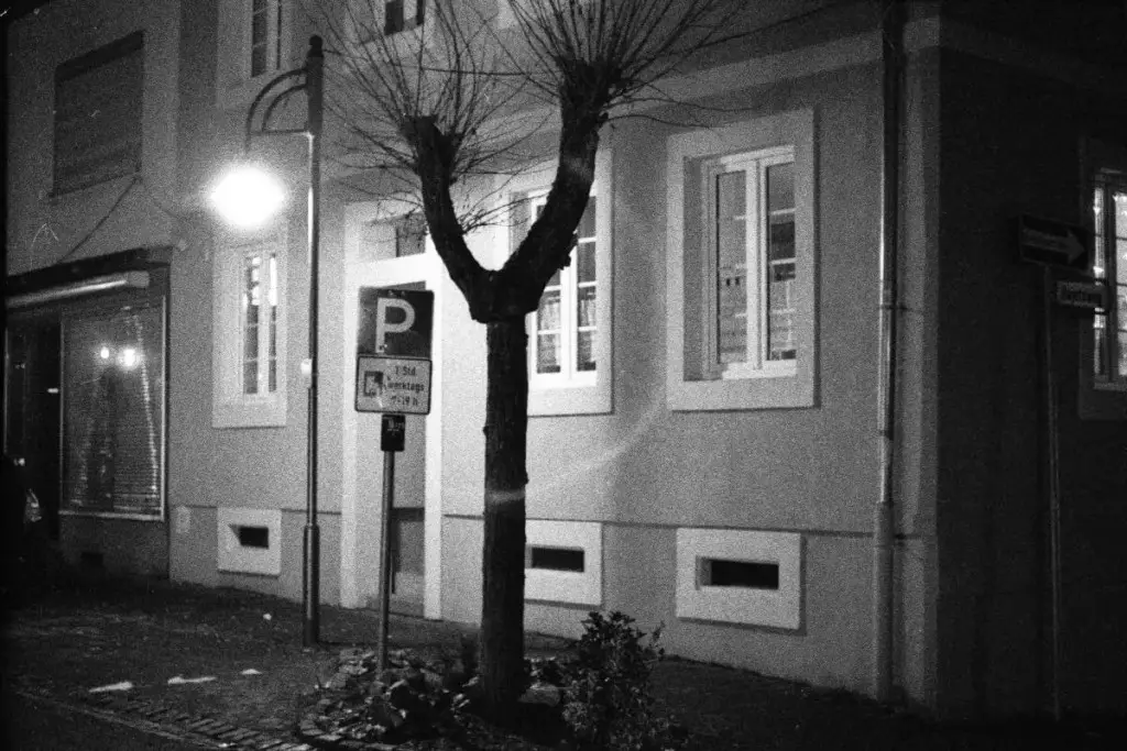 5 Frames... Of night and day at EI 6400 with Kodak T-Max P3200 and an Edixa-MAT Reflex (35mm format / EI 6400 / Pancolar 50mm f/1.8 and Tessar 50mm f/2.8, 50mm)