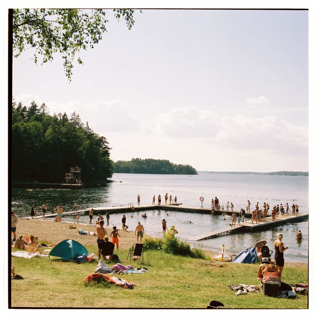 5 Frames... Of Nordic summer bliss (and Heathrow) on Lomography 800 and a Hasselblad 500CM with Carl Zeiss Planar CF 80mm f/2.8 - by J Balcourt
