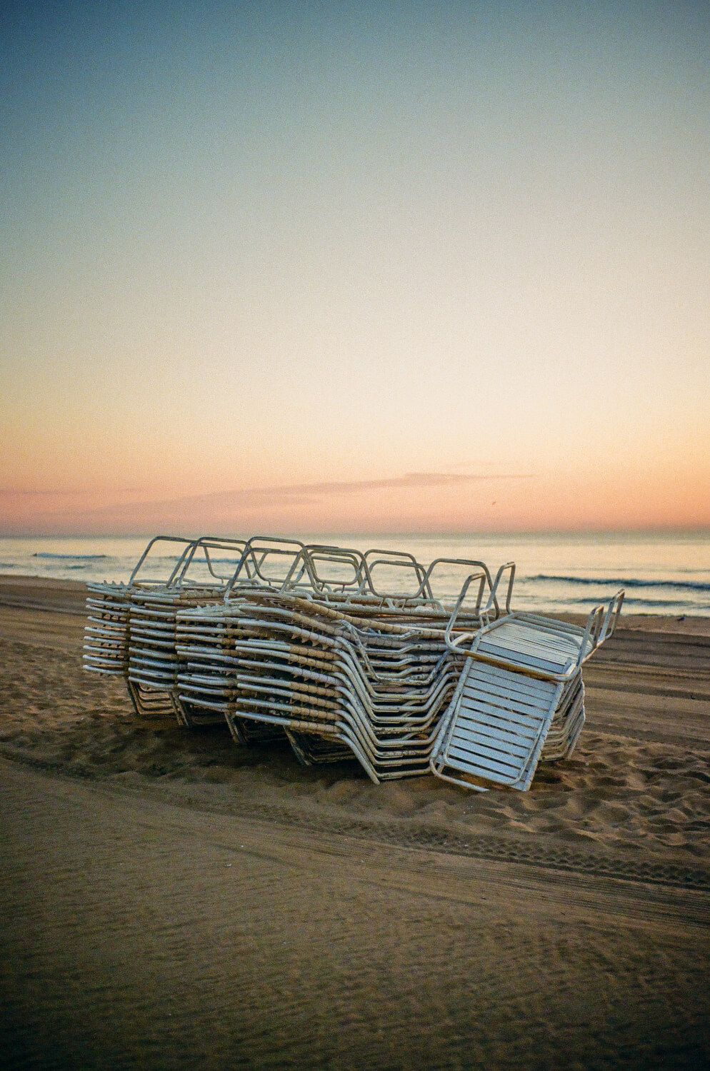 5 Frames... Around Virginia Beach on Kodak Portra 400 (Konica Hexar RF + Voigtlander Ultron 35mm f/2 MC Aspherical Type II) - by Yameen