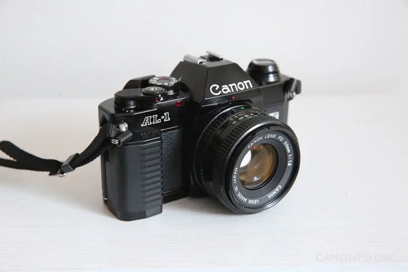 1970s CANON AE-1 SLR 35mm CAMERA OWNERS INSTRUCTION MANUAL AE1 