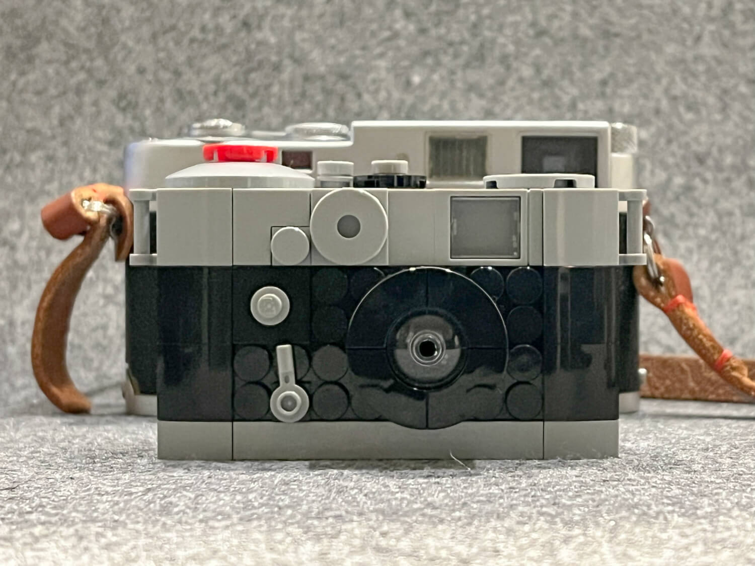 Don't Look Back - Lego 6392344 VIP Rangefinder Camera